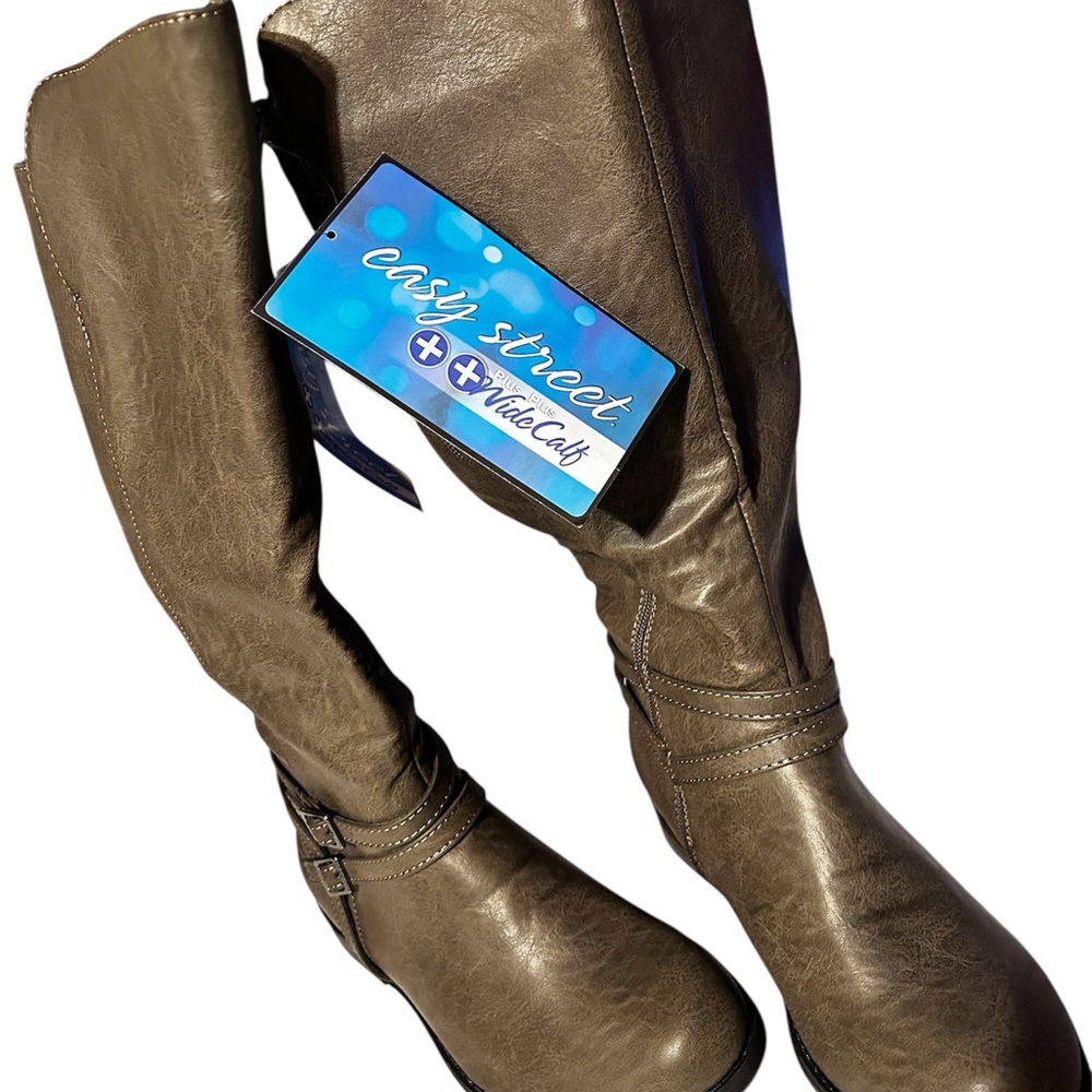 Easy StreetWomen's Knee-High Boots - Picture 2 of 5